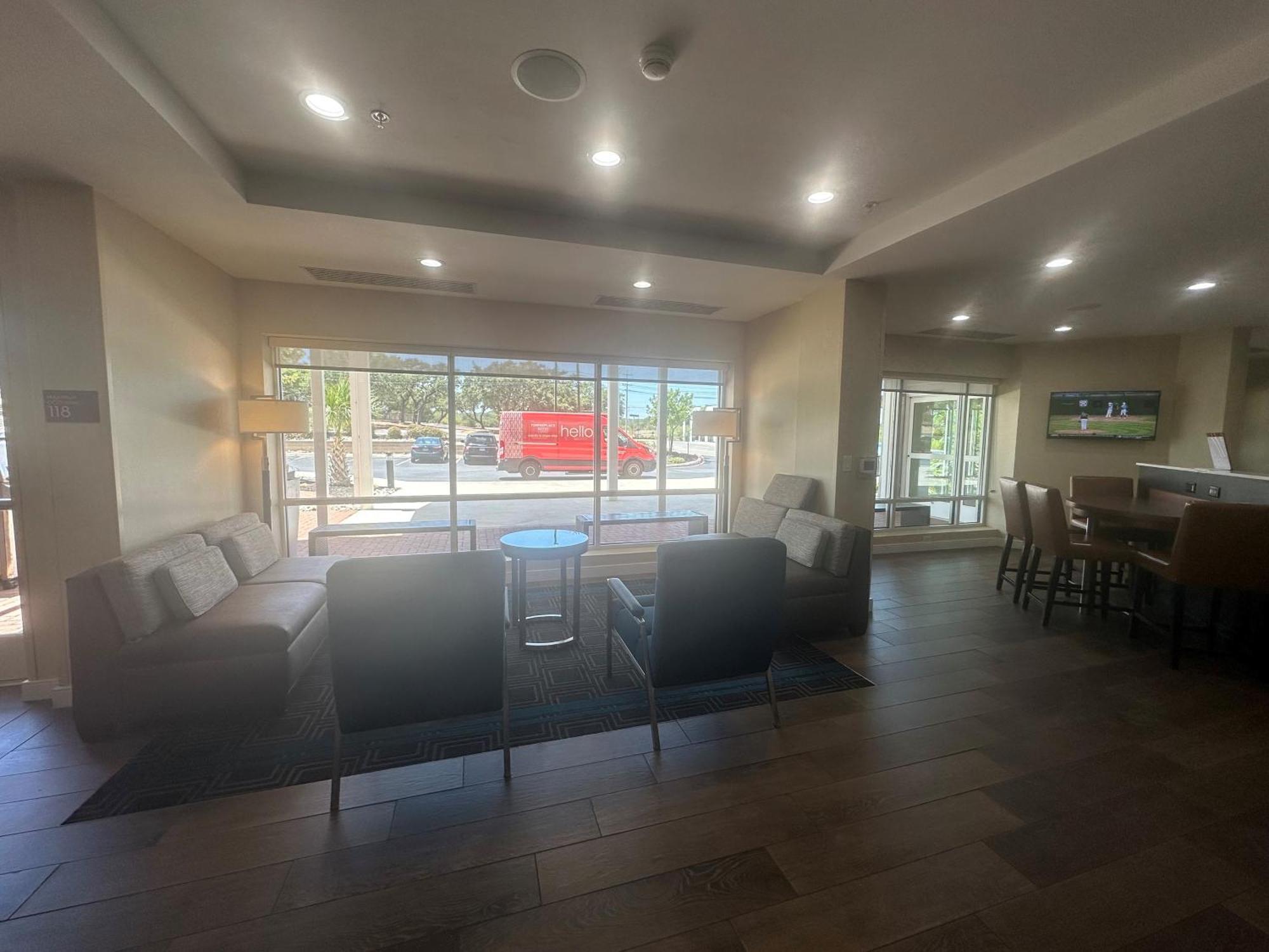 Towneplace Suites By Marriott San Antonio Westover Hills Buitenkant foto